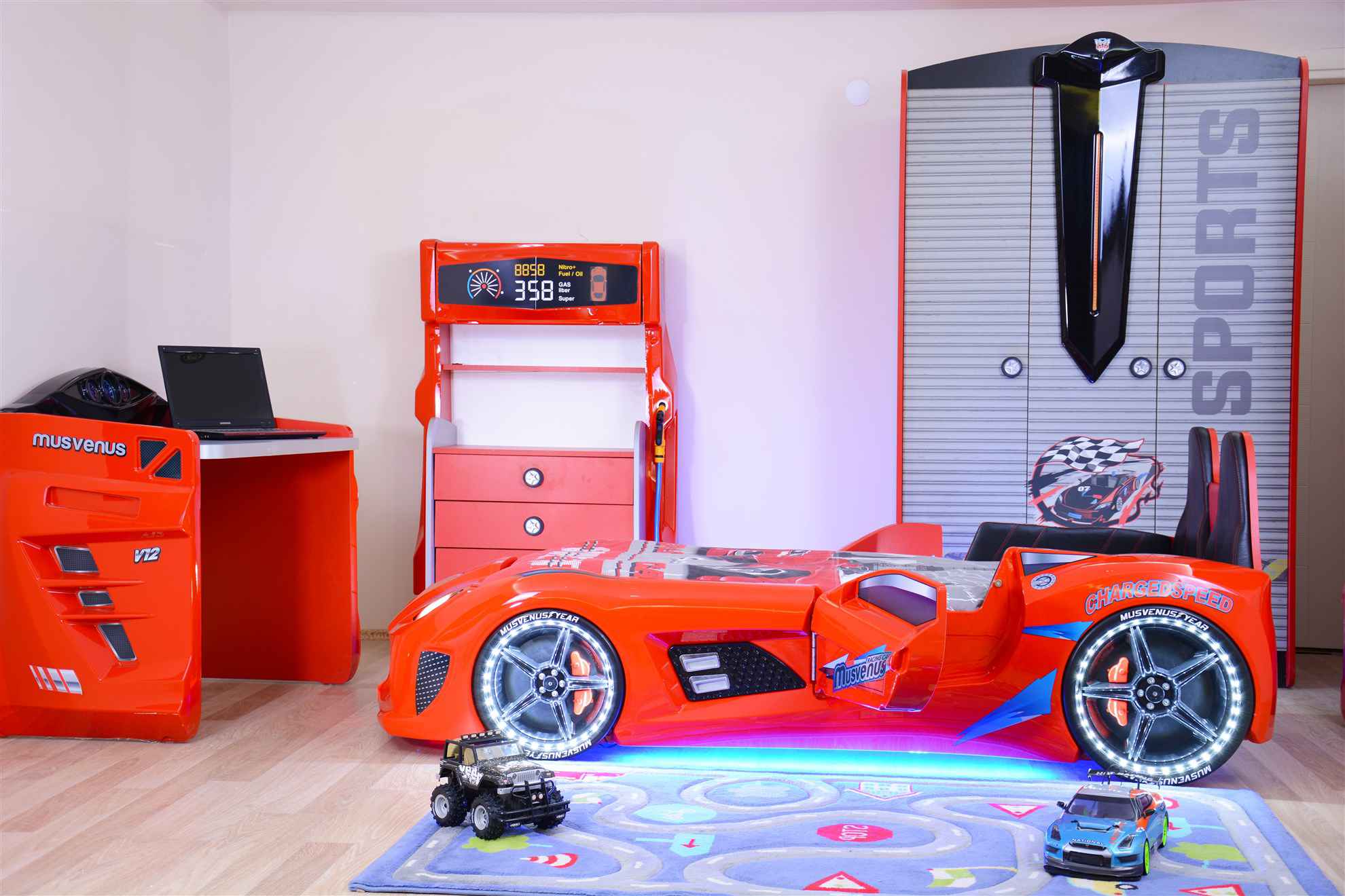 MVN 3 Autobett mit LED