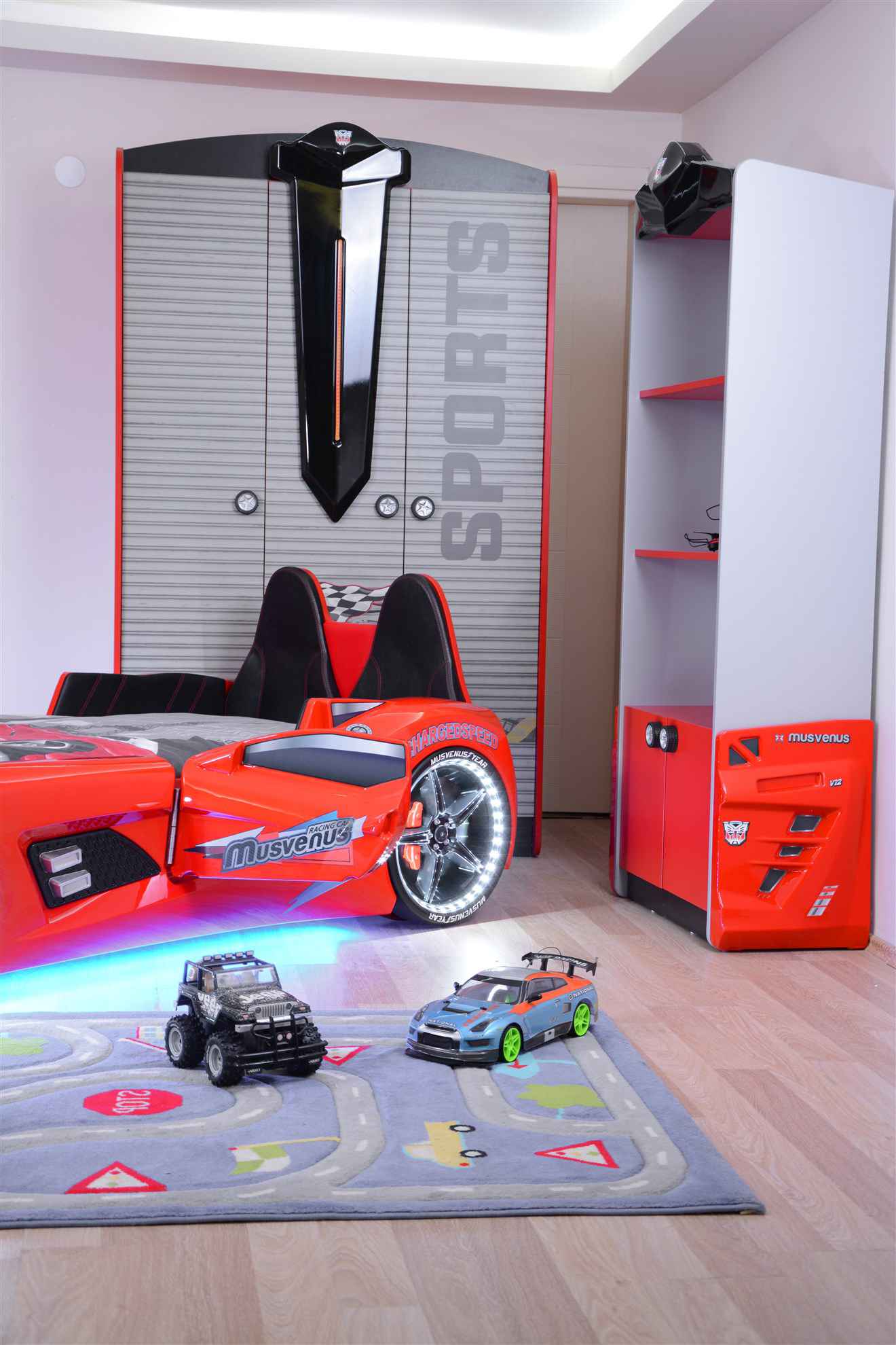 MVN 3 Autobett mit LED